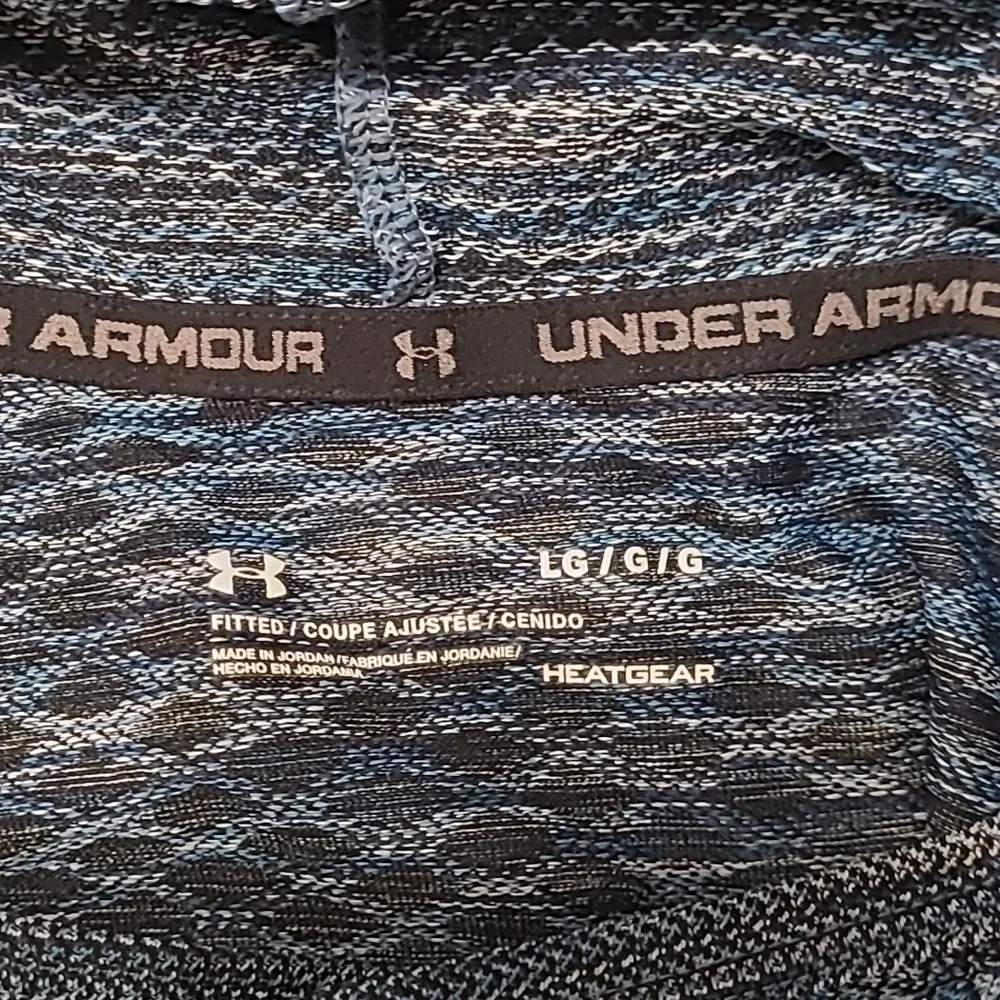 Under Armour Fitted Textured Blue Designed Sleeveless Top with Hoodie size Large - Picture 5 of 8